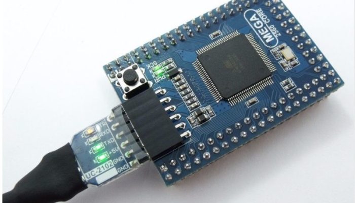 Про контроллер ATmega2560